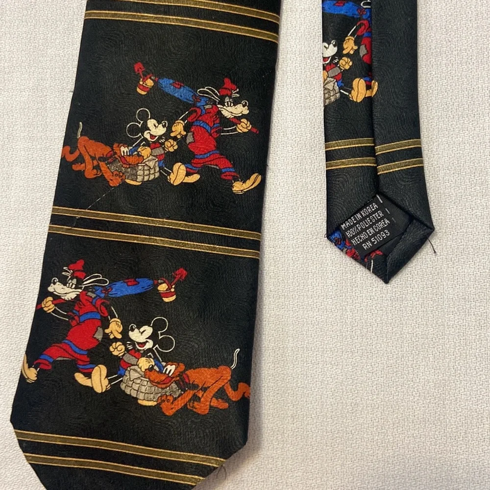 Mickey Mouse Cartoon Tie - Excellent Used Condition!